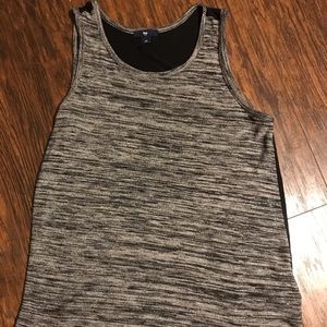 Women’s Gap Medium Grey&Black Tank Top Like New